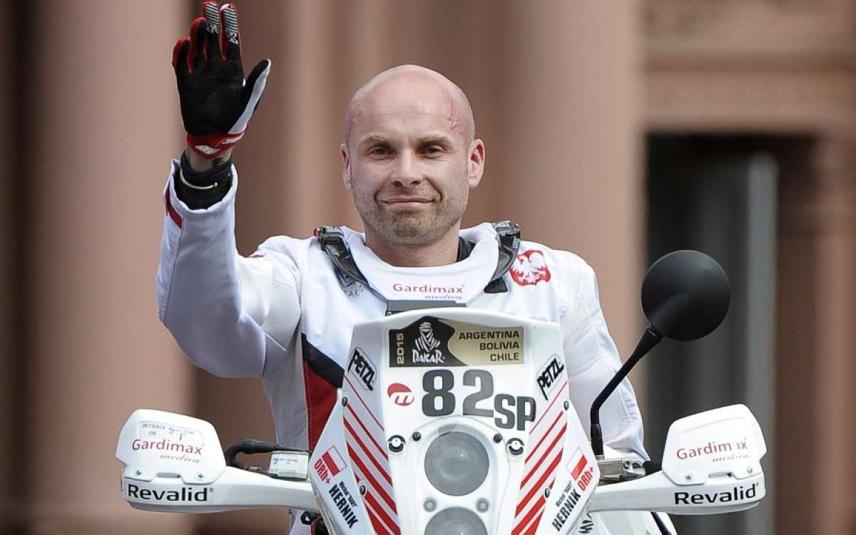 El polaco fue encontrado muerto en el kil&oacute;metro 206 acostado al lado de su moto, sin casco y sin ninguna muestra de lesi&oacute;n o accidente. Foto: Agencia AFP