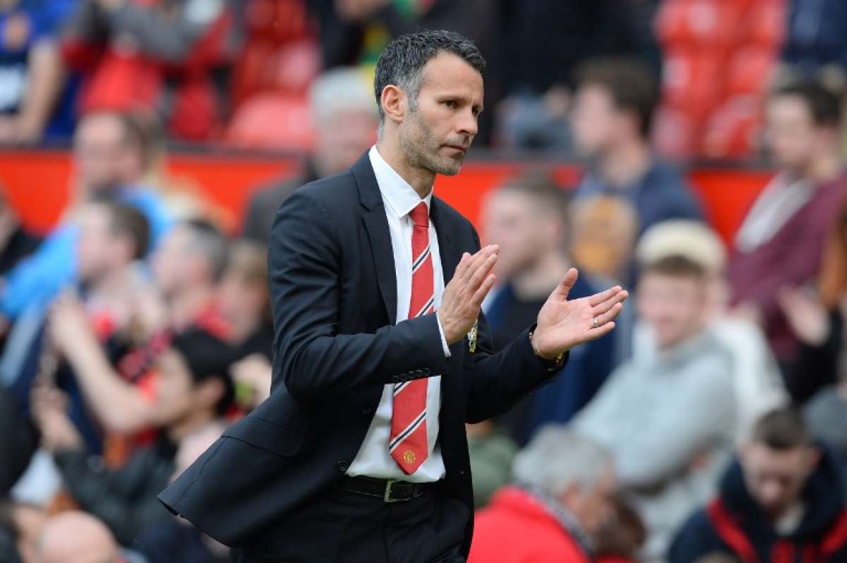 Esta es la primera derrota de Ryan Giggs en el banquillo de Old Trafford. Foto: AFP