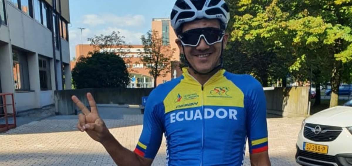 Carapaz y compa&ntilde;&iacute;a est&aacute;n listos para el Mundial de Ciclismo