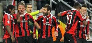El Milan suma tercera victoria consecutiva y corta el vuelo de Lazio