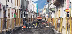 Las lluvias evitan que se cumplan los cronogramas establecidos en la regeneraci&oacute;n urbana en la ciudad de Loja.