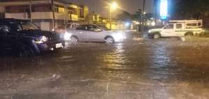 La semana pasada, un torrencial aguacero inund&oacute; a la ciudadela Urdesa, en el norte de Guayaquil. Esta zona es propensa a la acumulaci&oacute;n de agua lluvia.