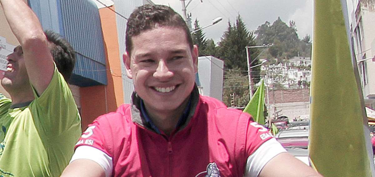 Espinel alerta sobre eliminaci&oacute;n de subsidios