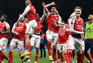 Piero Hincapi&eacute; es campe&oacute;n de la Premier League