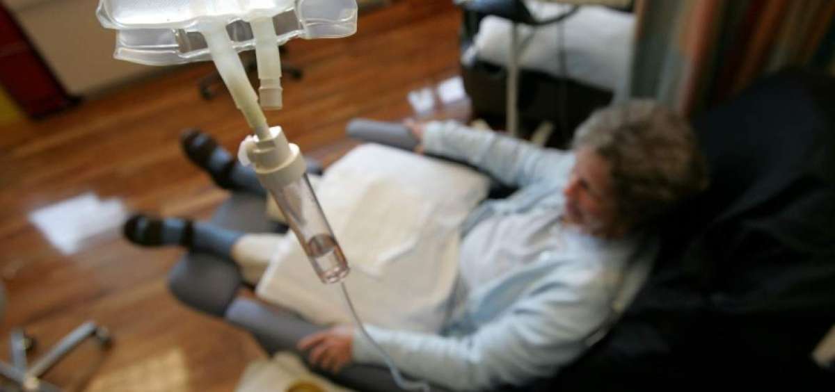 Estado ecuatoriano garantiza atenci&oacute;n de pacientes con c&aacute;ncer