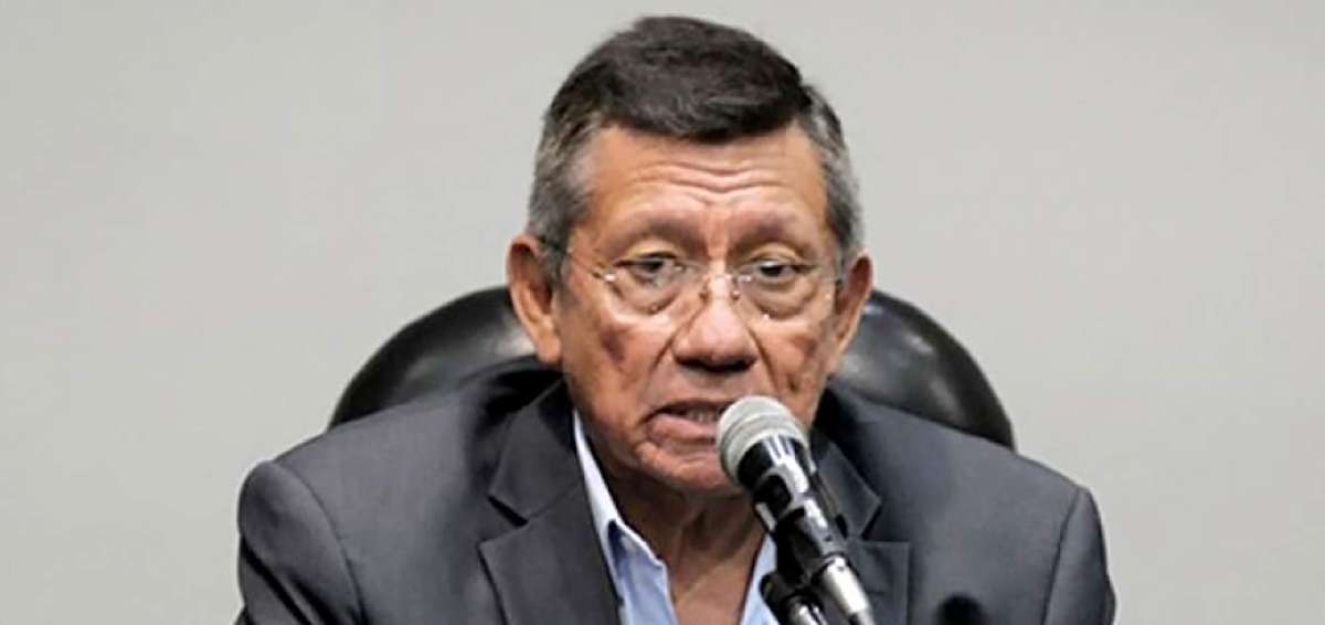 Carlos Villac&iacute;s  se presentar&aacute; el viernes a la Fiscal&iacute;a para declarar