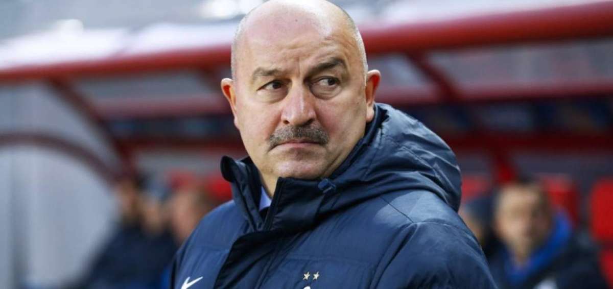 Cherchesov, de 52 a&ntilde;os, viene de conseguir los t&iacute;tulos de Liga y Copa de Polonia con el gigante Legia Varsovia.