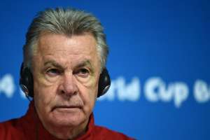 Ottmar Hitzfield no quizo dar declaraciones e igual estar&aacute; en el partido de hoy ante Argentina. Foto: AFP