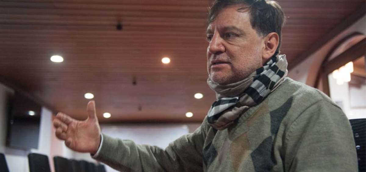 "Debemos ciudadanizar al mercado"