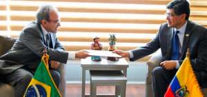 Canciller recibe copias de cartas credenciales del embajador de Brasil