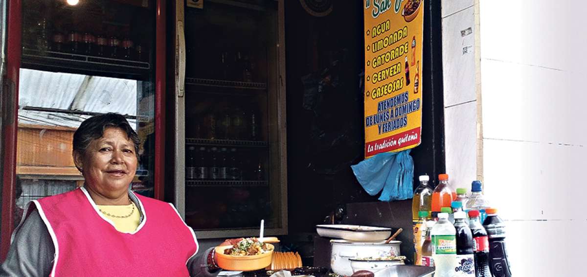 Carmen Chasi atiende desde hace 39 a&ntilde;os en su local &ldquo;Los motes de San Juan&rdquo;, el sitio favorito de los comensales.   