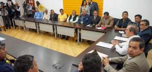 El ministro de Defensa, Ricardo Pati&ntilde;o, se reuni&oacute; con militares en servicio pasivo, al mediod&iacute;a de ayer, para abordar el tema de las reformas de la Seguridad Social.