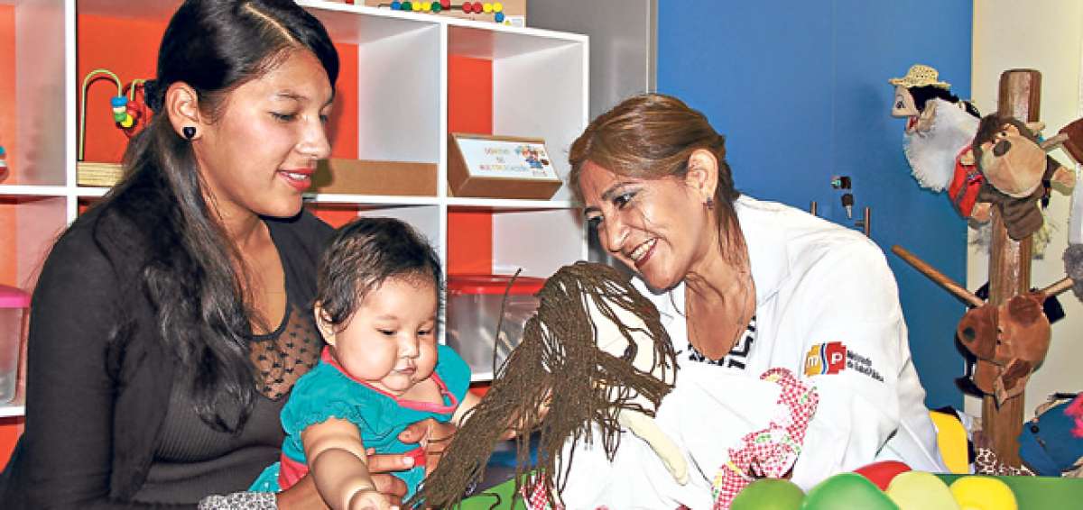El centro de salud tipo V de Paquisha cuenta con una unidad de rehabilitaci&oacute;n que incluye terapia f&iacute;sica, ocupacional, de lenguaje y estimulaci&oacute;n temprana. Foto: Cortes&iacute;a MSP     