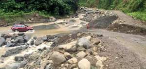Paso alterno entre Guayaquil y Riobamba est&aacute; inundado