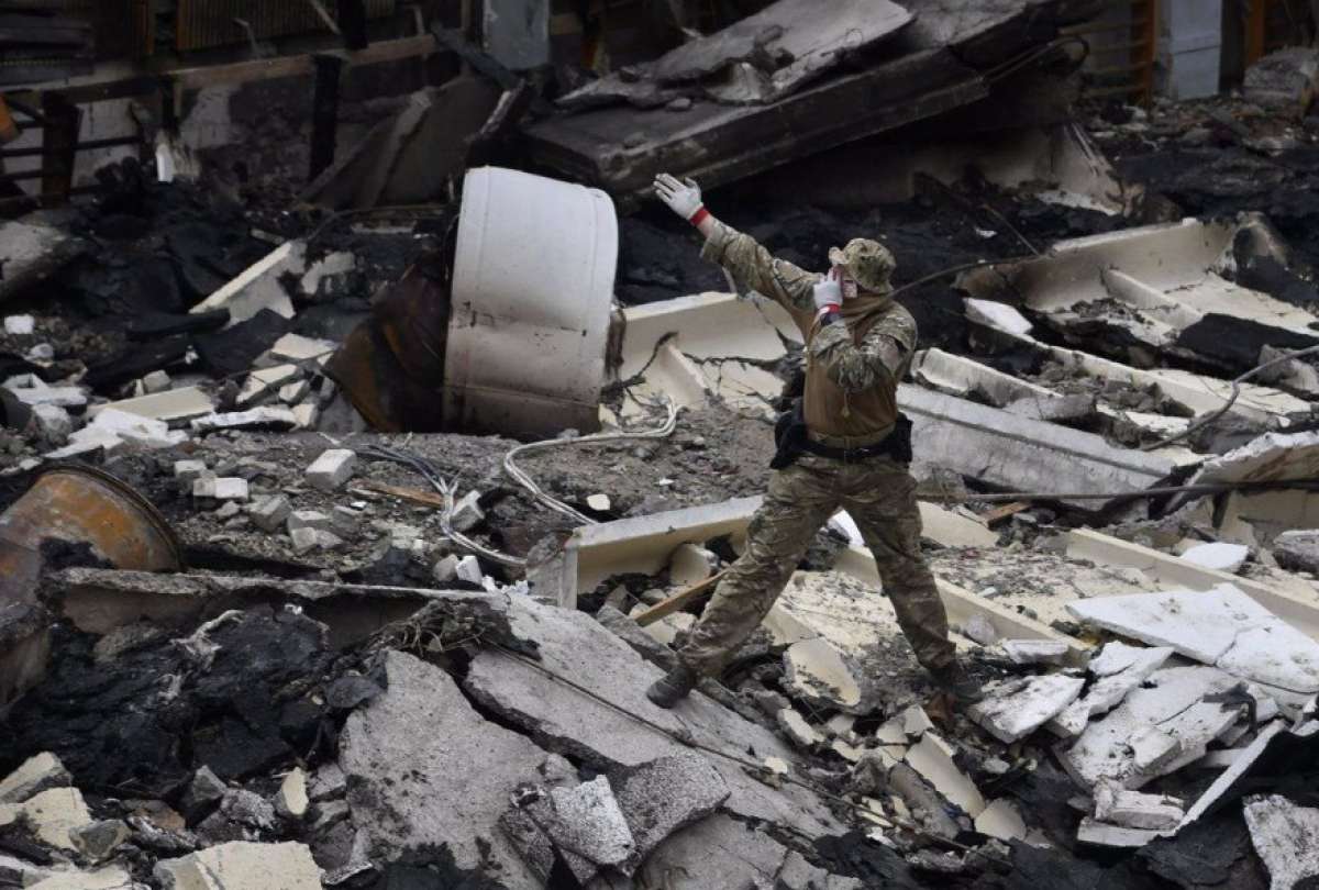 Nuevo bombardeo en áreas residenciales en Kiev, capital de Ucrania este domingo