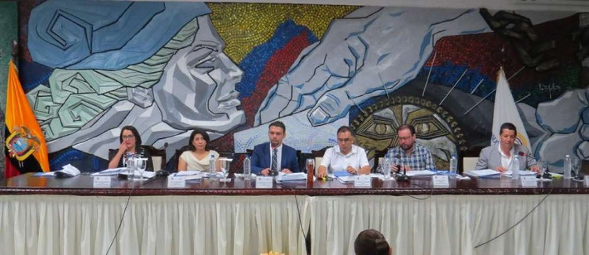 El Consejo Nacional Electoral sesion&oacute; hoy en Portoviejo. Foto: Tomada del Twitter @cnegobec