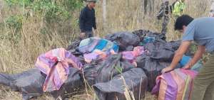 La Polic&iacute;a hall&oacute; en sacos de yute m&aacute;s de 2,5 toneladas de coca&iacute;na, en una zona rural de Manab&iacute;.