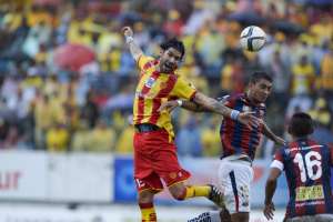 Sebasti&aacute; Abreu anot&oacute; con el Aucas, pero esto no fue suficiente para su equipo. Foto: &Aacute;lvaro P&eacute;rez / El Tel&eacute;grafo. 
