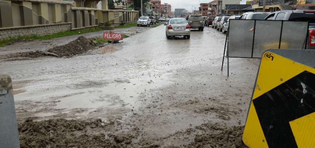 La avenida Ord&oacute;&ntilde;ez Lasso permite conectar a Cuenca con la provincia del Guayas.