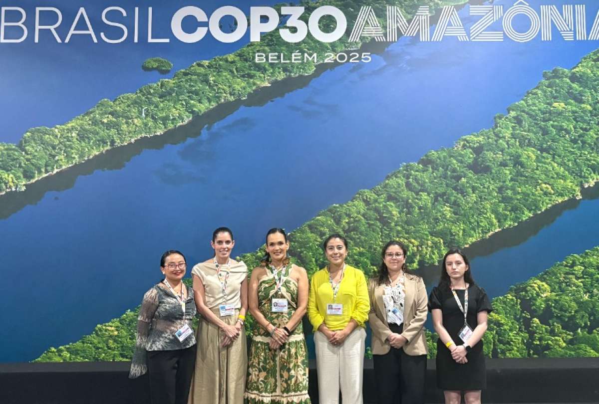 La ministra Inés María Manzano encabeza la delegación ecuatoriana en la COP30, en Brasil.