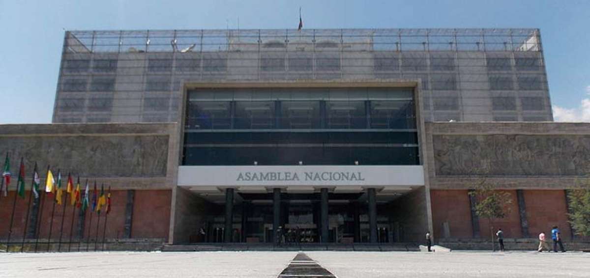 Legisladores registran ausencias desde mayo