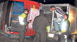 Conducir bajo los efectos del licor y rebasar el l&iacute;mite de velocidad establecida son algunas infracciones que causan graves accidentes en las v&iacute;as de Cotopaxi. Foto: Silvia Osorio / para El Tel&eacute;grafo
