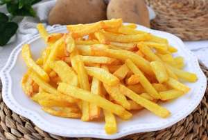 Crujientes, doradas e irresistibles: las papas fritas celebran su día mundial