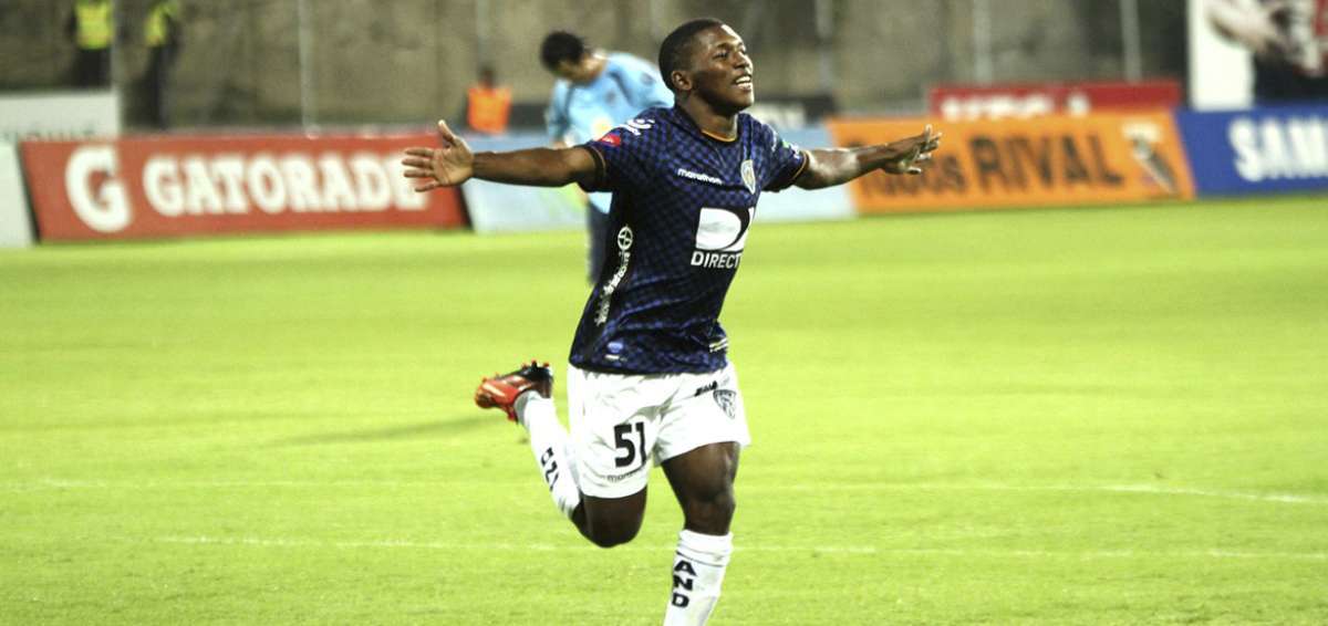 Gonz&aacute;lez se acerca a Liga tras su paso por Paraguay
