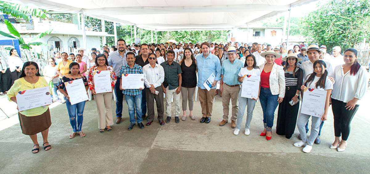 Los pobladores de la comunidad de Pile recibieron por primera vez un aval por sus conocimientos en la conservaci&oacute;n de sombreros. Las autoridades anunciaron que continuar&aacute;n la preparaci&oacute;n.