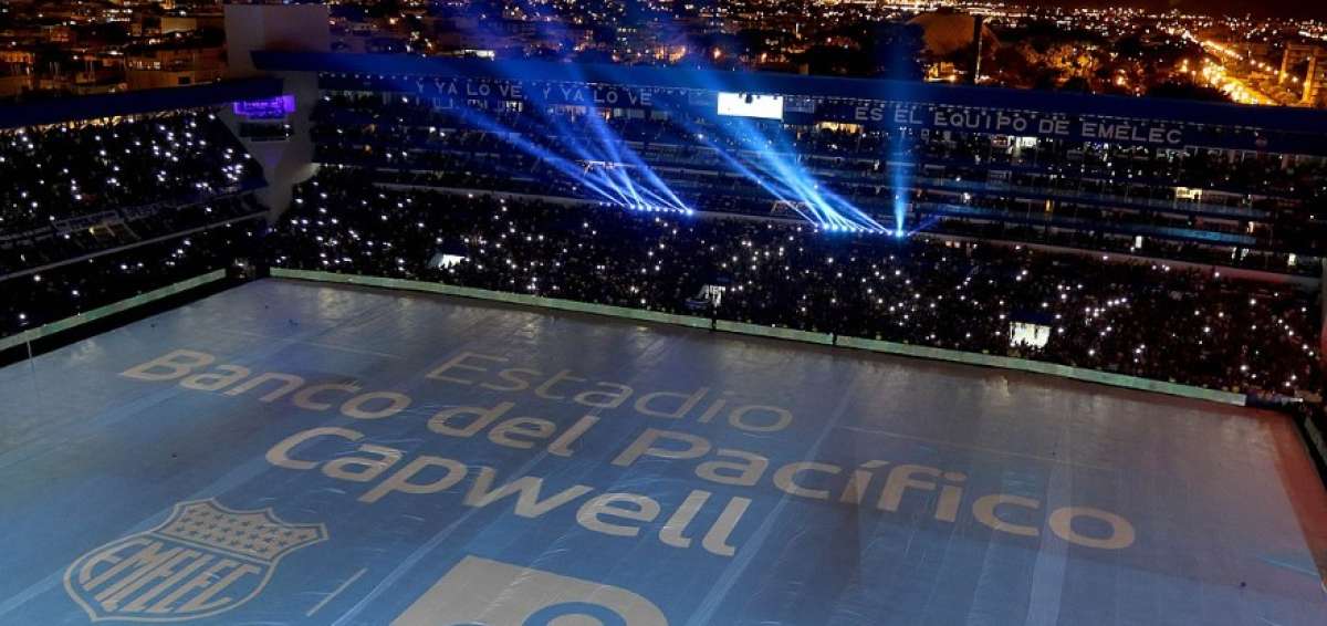 La casa del 'Bombillo' compite con grandes estadios de todo el mundo.