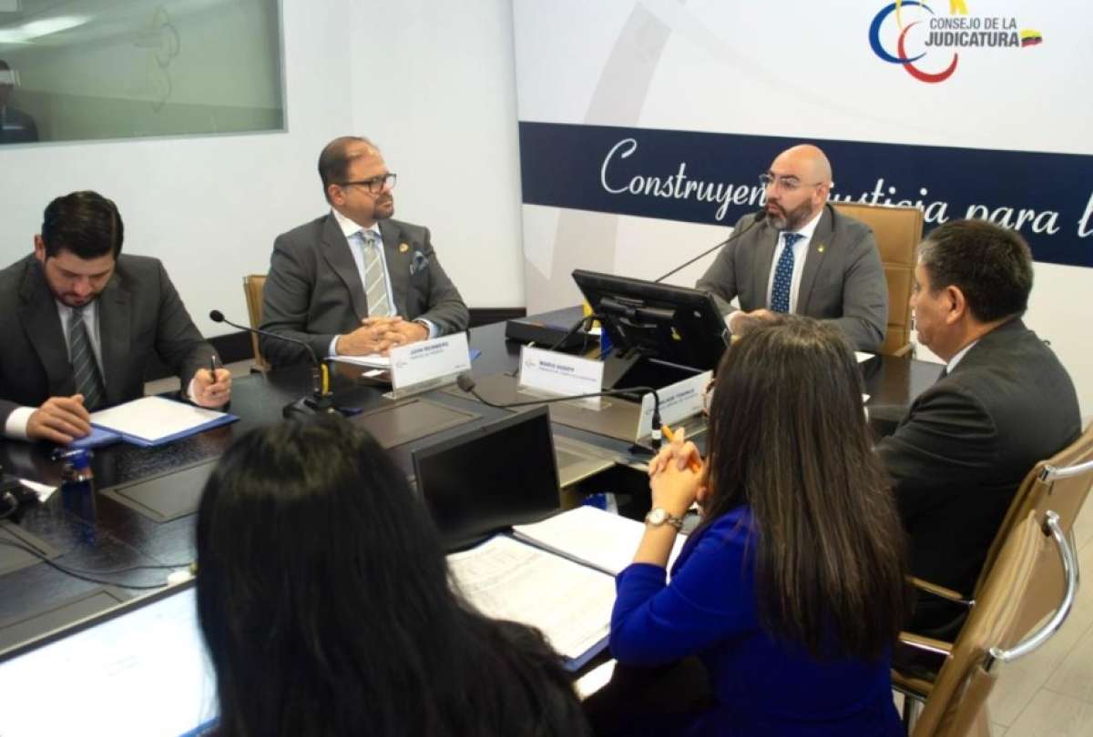 Las principales autoridades de justicia y seguridad se reúnen en la Mesa de Seguridad