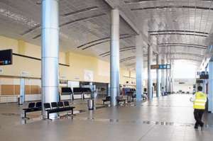 El aeropuerto fue construido por el Cuerpo de Ingenieros del Ej&eacute;rcito en aproximadamente 20 meses. Tuvo una inversi&oacute;n de $ 53 millones. Foto: Fabricio Cruz.