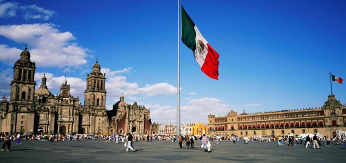 Plaza de la Constituci&oacute;n, Ciudad de M&eacute;xico.