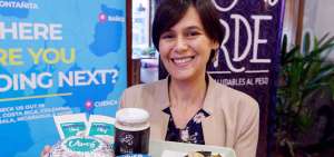 La brasile&ntilde;a Virginia C&aacute;ndida imparti&oacute; en Quito su taller sobre elaboraci&oacute;n de quesos y fermentados veganos.  