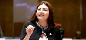 Esp&iacute;n (foto) y Cadena fueron procesadas por visitar sin autorizaci&oacute;n en la c&aacute;rcel a la exagente Diana Falcon.