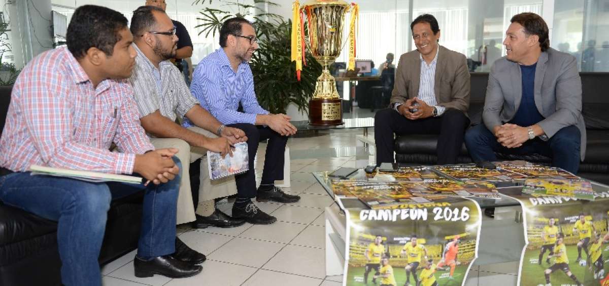 "Las deudas son los rivales m&aacute;s dif&iacute;ciles"