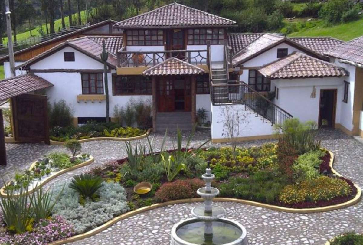 Cinco lugares para visitar este feriado del 10 de agosto