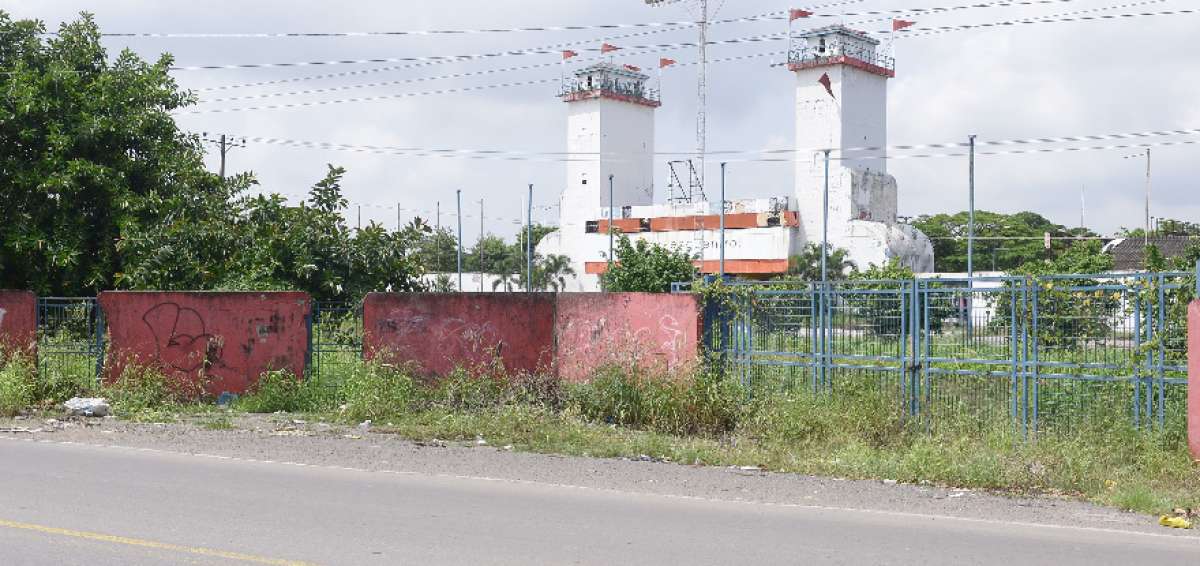 El terreno fue vendido a un ciudadano extranjero de nombre Budianto Harton.