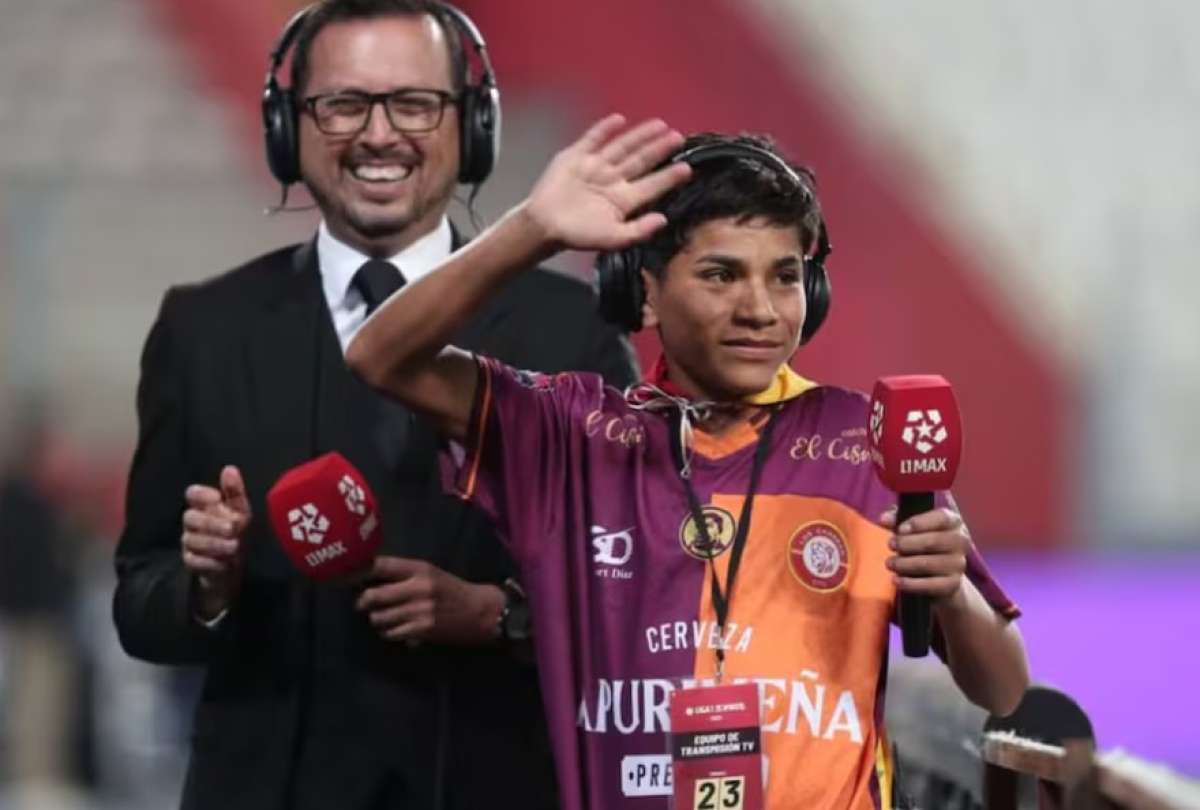 Pol Deportes ha sido llamado a relatar partidos, tras hacerse viral en la Copa Libertadores.