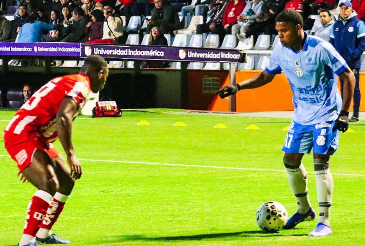 Macar&aacute; se qued&oacute; con el Cl&aacute;sico de Ambato.