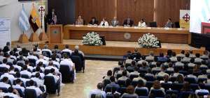 El conversatorio se realiz&oacute; la ma&ntilde;ana de ayer en el Aula Magna de la Universidad Cat&oacute;lica Santiago de Guayaquil.