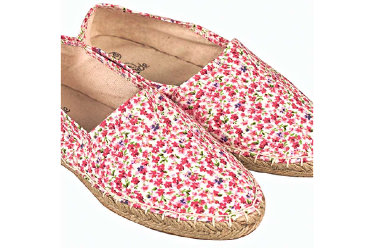 Las alpargatas con dise&ntilde;os variados est&aacute;n de moda
