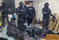Operativos desplegados por la Policía Nacional permitieron encontrar viviendas en las que presuntamente servían como centros de acopio de drogas.