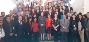 Espinosa se despidi&oacute; de los funcionarios de la Canciller&iacute;a.