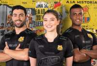 La nueva camiseta de Barcelona SC es negra