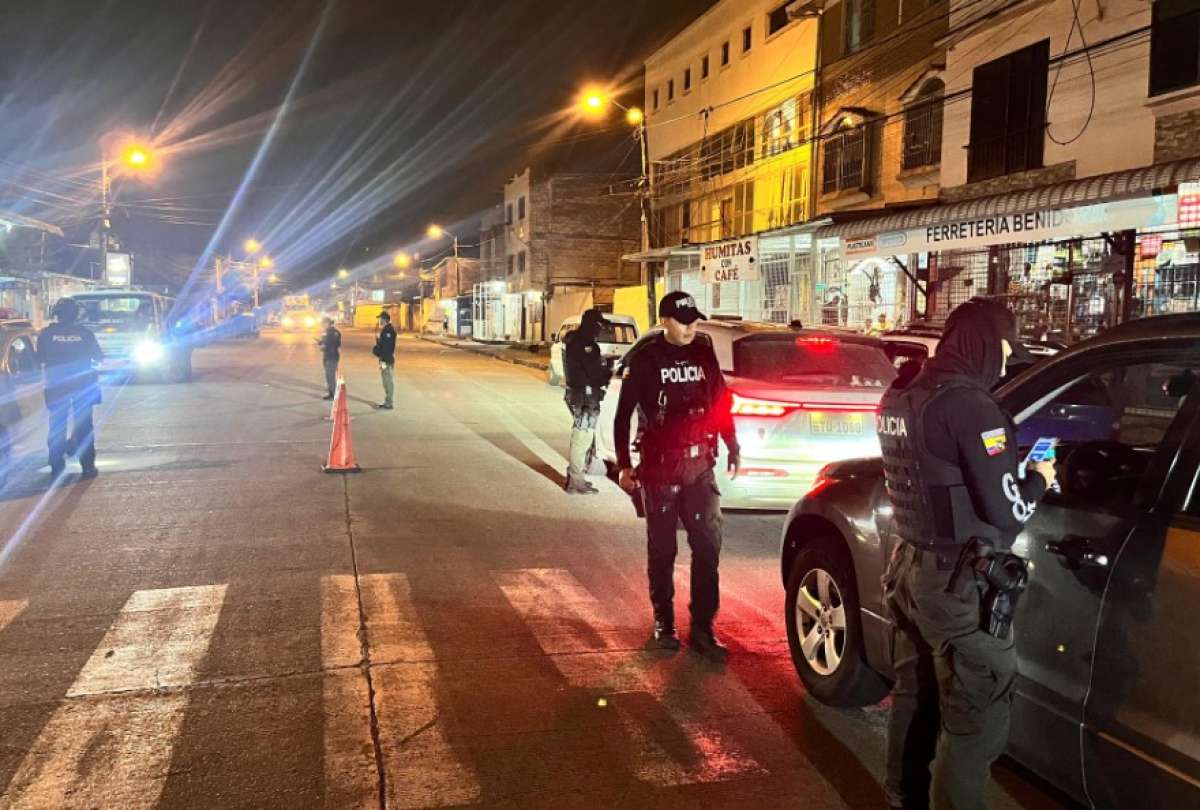 La Polic&iacute;a Nacional revela los datos de los operativos ejecutados durante la primera semana del toque de queda en Ecuador.