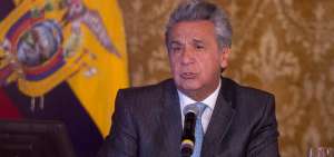 Moreno defiende constitucionalidad de una potencial consulta popular