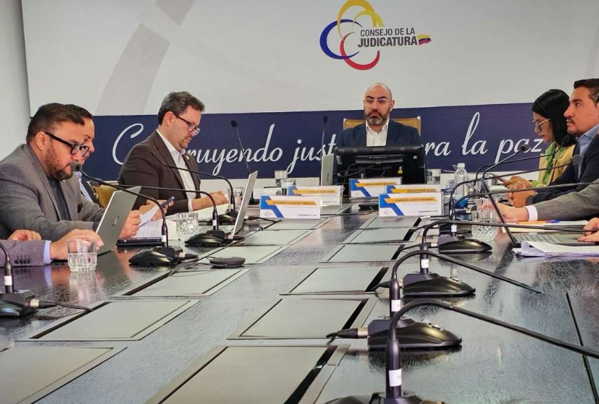 Consejo de la Judicatura destituye al defensor público de Esmeraldas condenado por abuso sexual