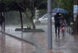 El pron&acute;Quito: alta probabilidad de lluvias en la tarde.