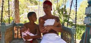 Cristiano Ronaldo presenta a su 'dinast&iacute;a' en redes sociales